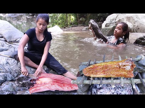 Adventure in forest How to Find Food , Cooking and Eating Food in forest | Primitive Survival Skills