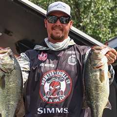 Nick Hatfield Leads On Day 1 Of MLF Tackle Warehouse Invitational Stop 6 at the Mississippi River..
